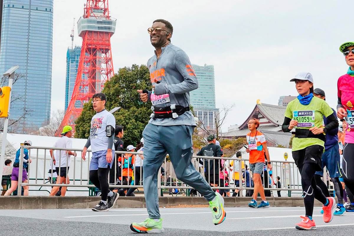 Antar Johnson running a marathon at Tokyo